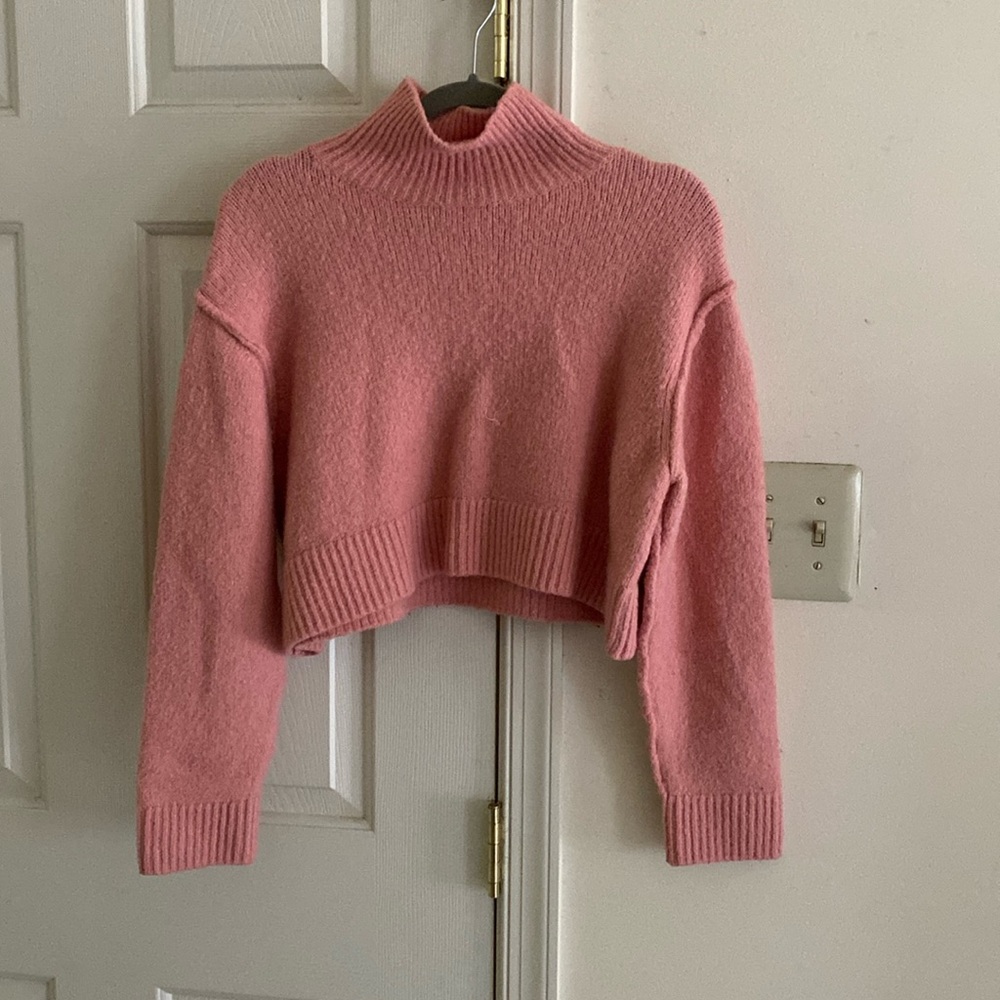 Pink crop sweater